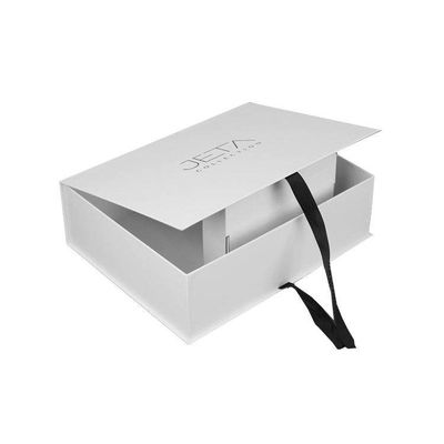 white flap foldable magnet Cloth Paper Box with black ribbon